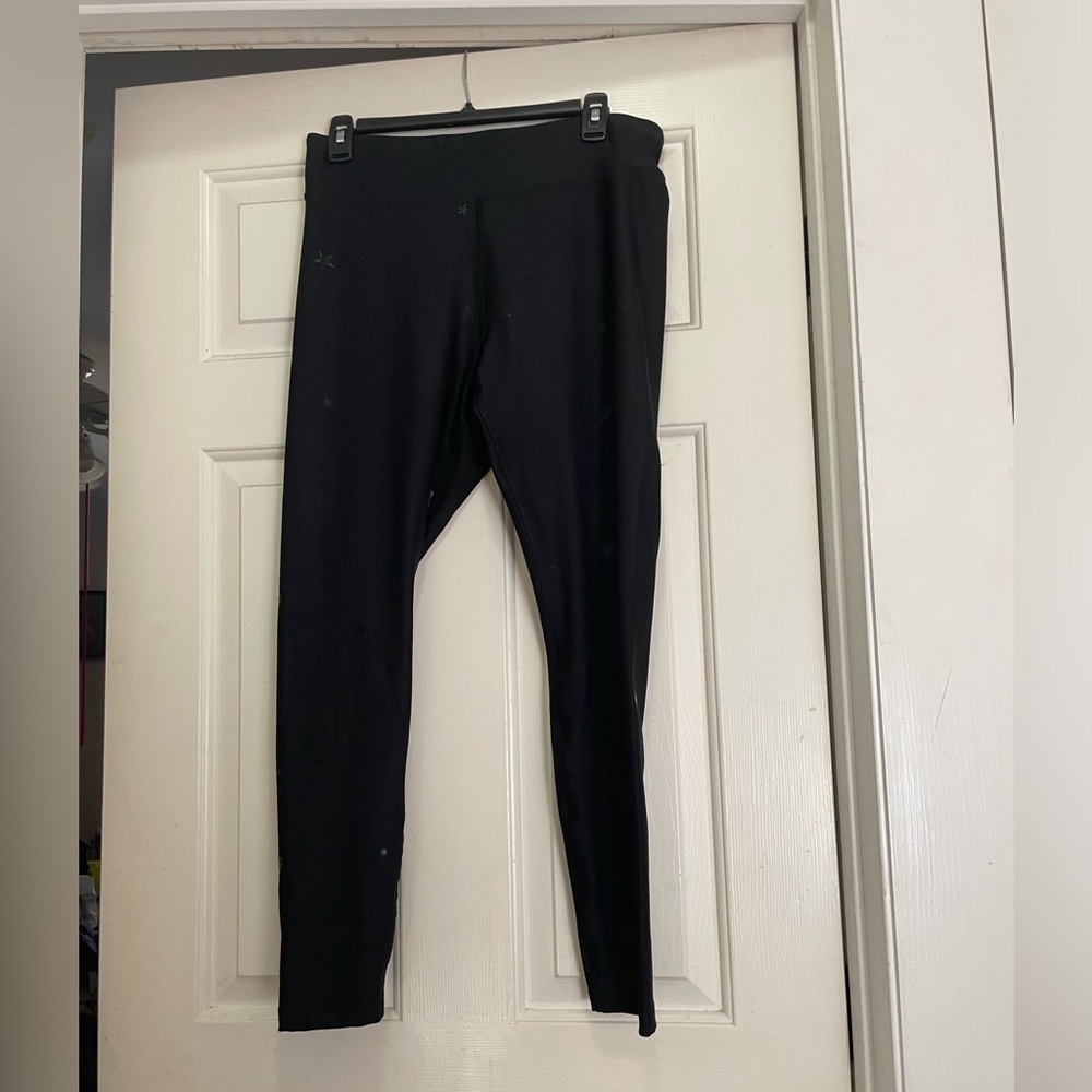 Women’s Spalding Leggings Black with Star Pattern. Size L